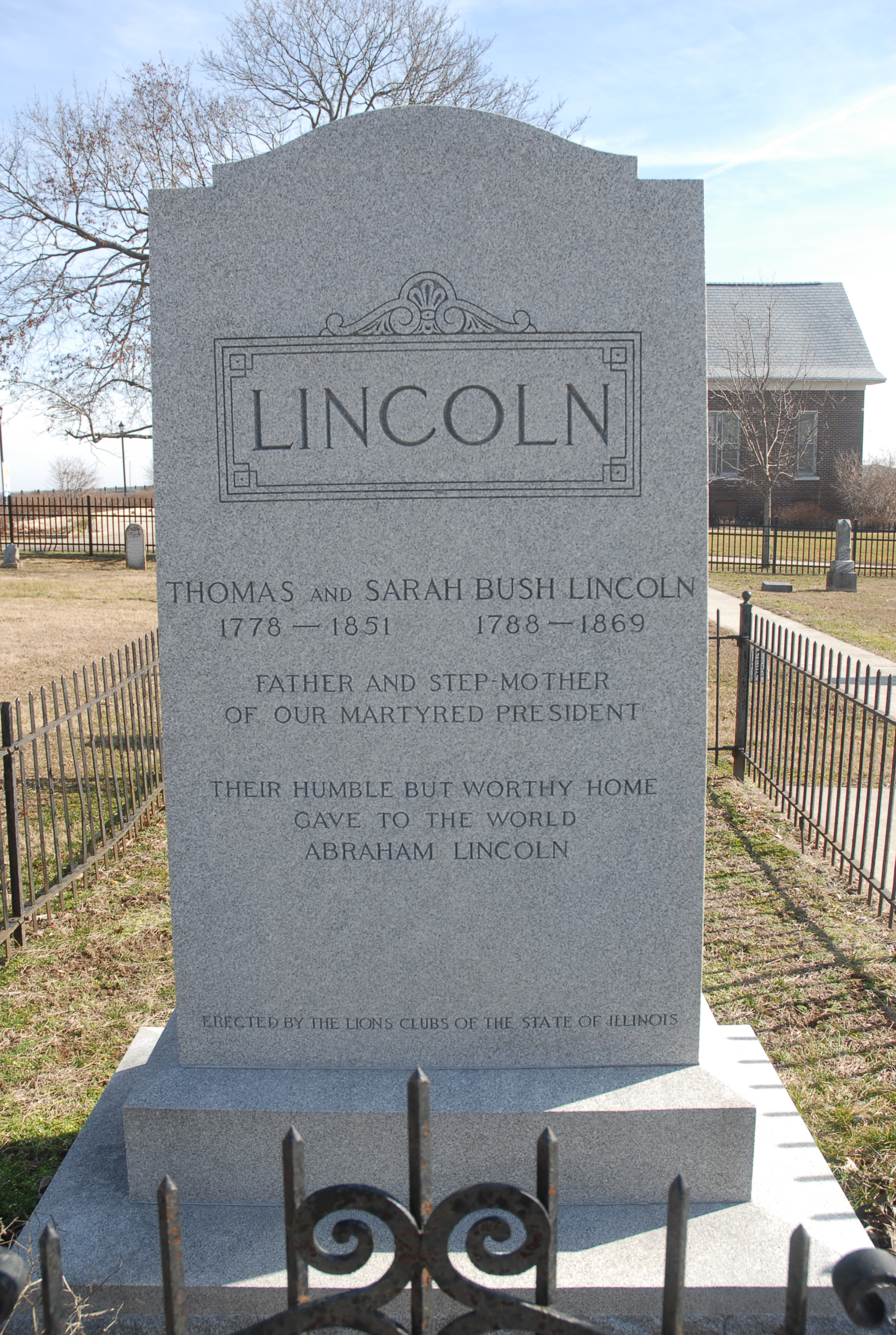 Thomas and Sarah Lincoln Gravesite